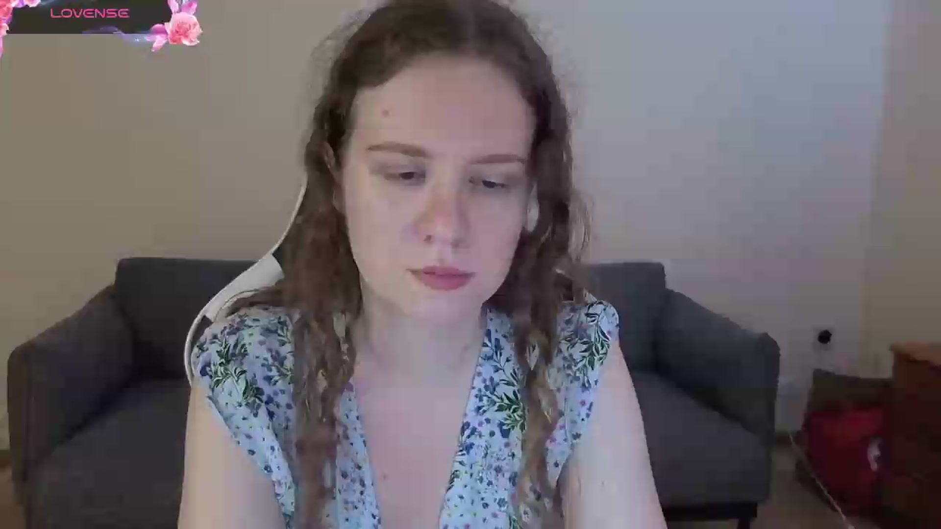 Gallery image thumbnail from BlueFlowerr's myfreecams stream on, 06/29/2026, 16:27 image 4 of 20