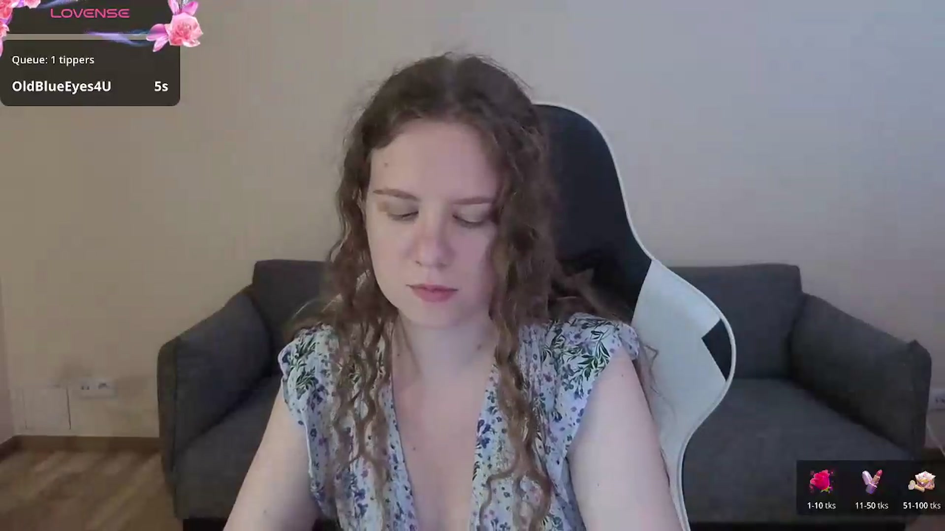 Gallery image thumbnail from BlueFlowerr's myfreecams stream on, 06/29/2026, 16:27 image 19 of 20