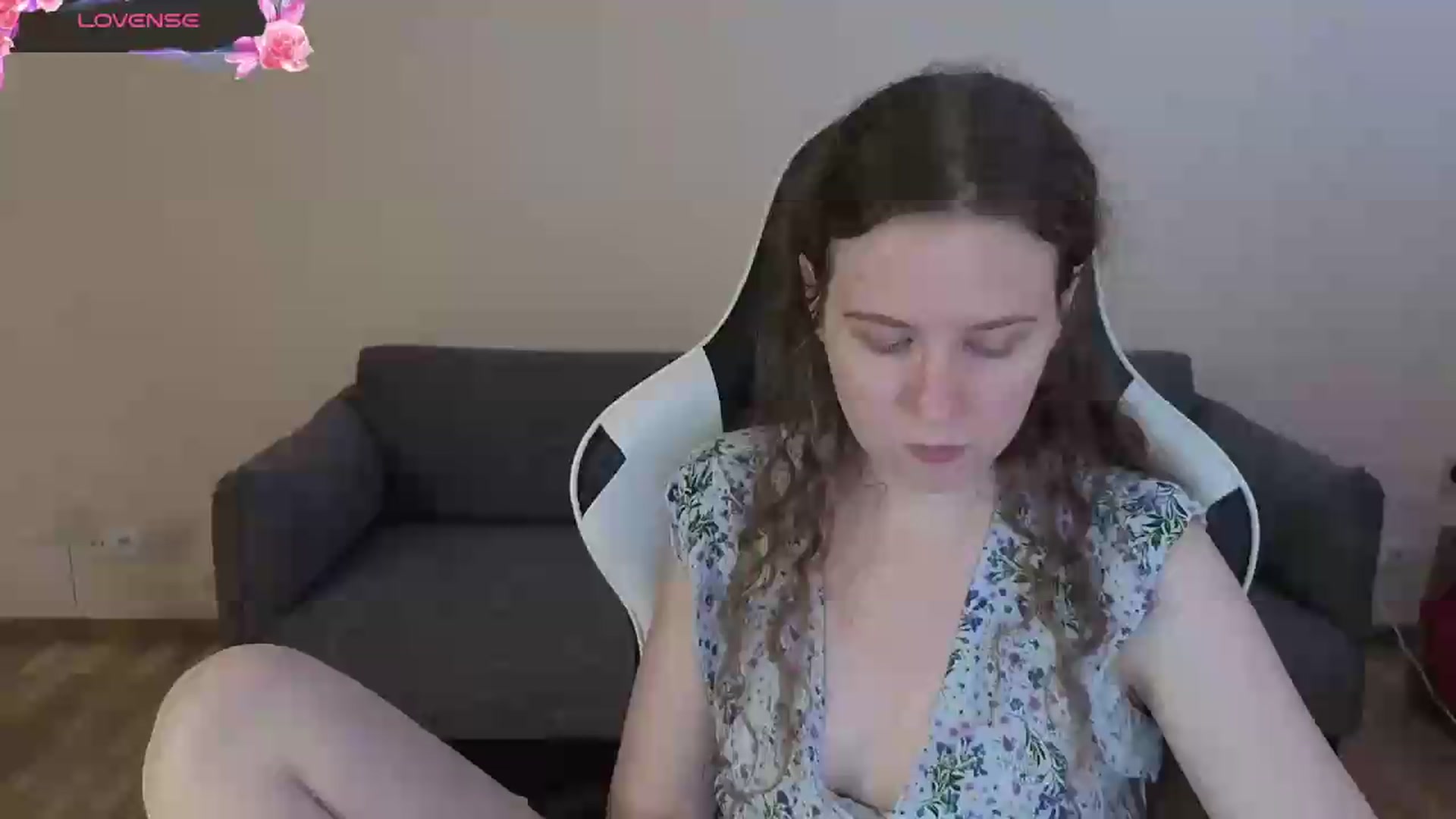 Gallery image thumbnail from BlueFlowerr's myfreecams stream on, 06/29/2026, 17:08 image 16 of 20