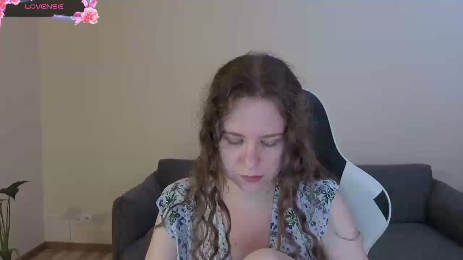 Gallery image thumbnail from BlueFlowerr's myfreecams stream on, 06/29/2026, 17:08 image 2 of 20