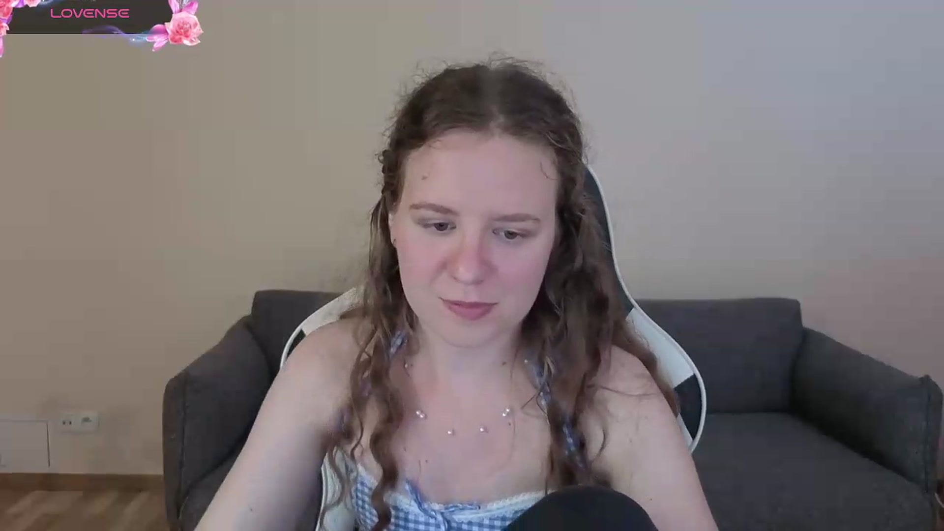 Gallery image thumbnail from BlueFlowerr's myfreecams stream on, 06/30/2026, 15:59 image 15 of 20