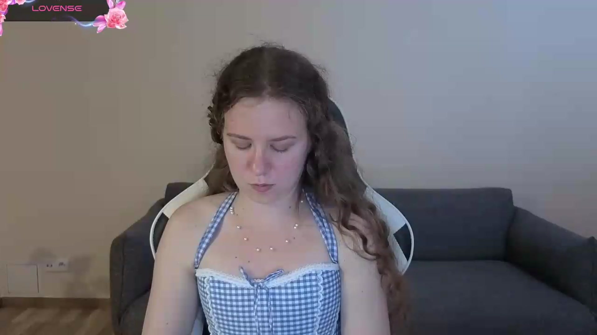 Gallery image thumbnail from BlueFlowerr's myfreecams stream on, 06/30/2026, 19:32 image 7 of 20