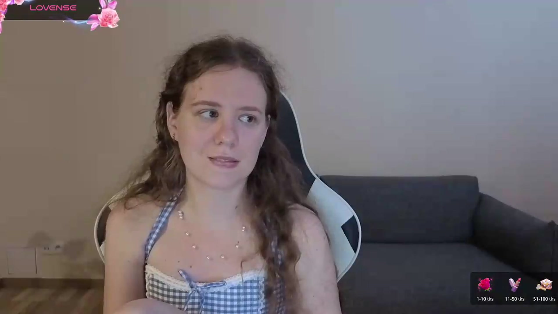 Gallery image thumbnail from BlueFlowerr's myfreecams stream on, 06/30/2026, 20:49 image 19 of 20
