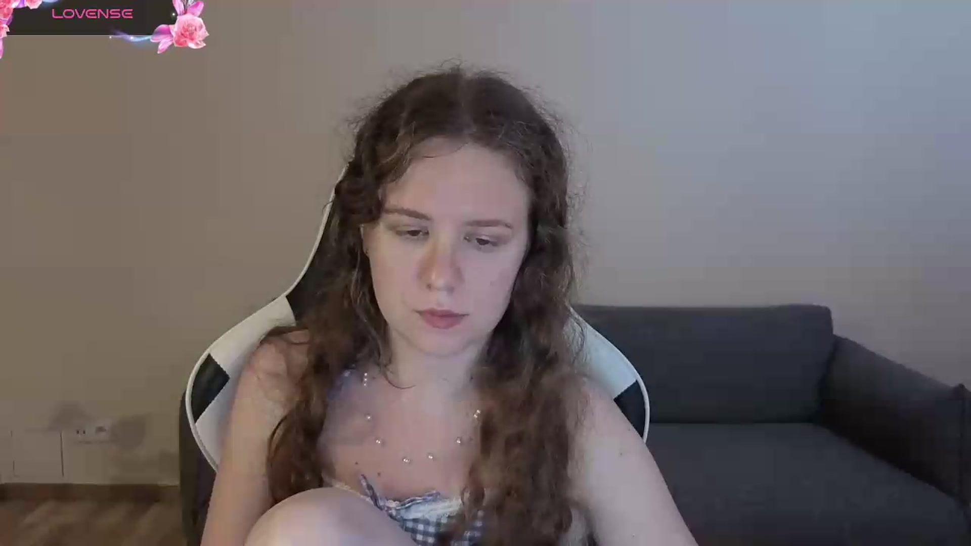 Gallery image thumbnail from BlueFlowerr's myfreecams stream on, 06/30/2026, 20:49 image 14 of 20