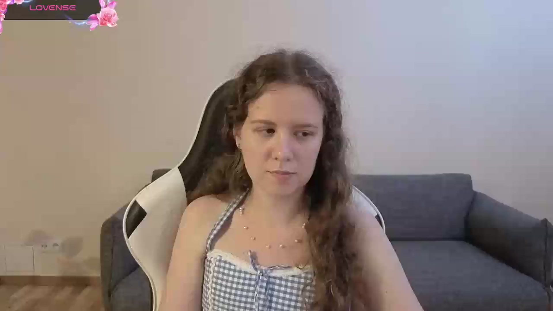 Gallery image thumbnail from BlueFlowerr's myfreecams stream on, 06/30/2026, 20:49 image 2 of 20