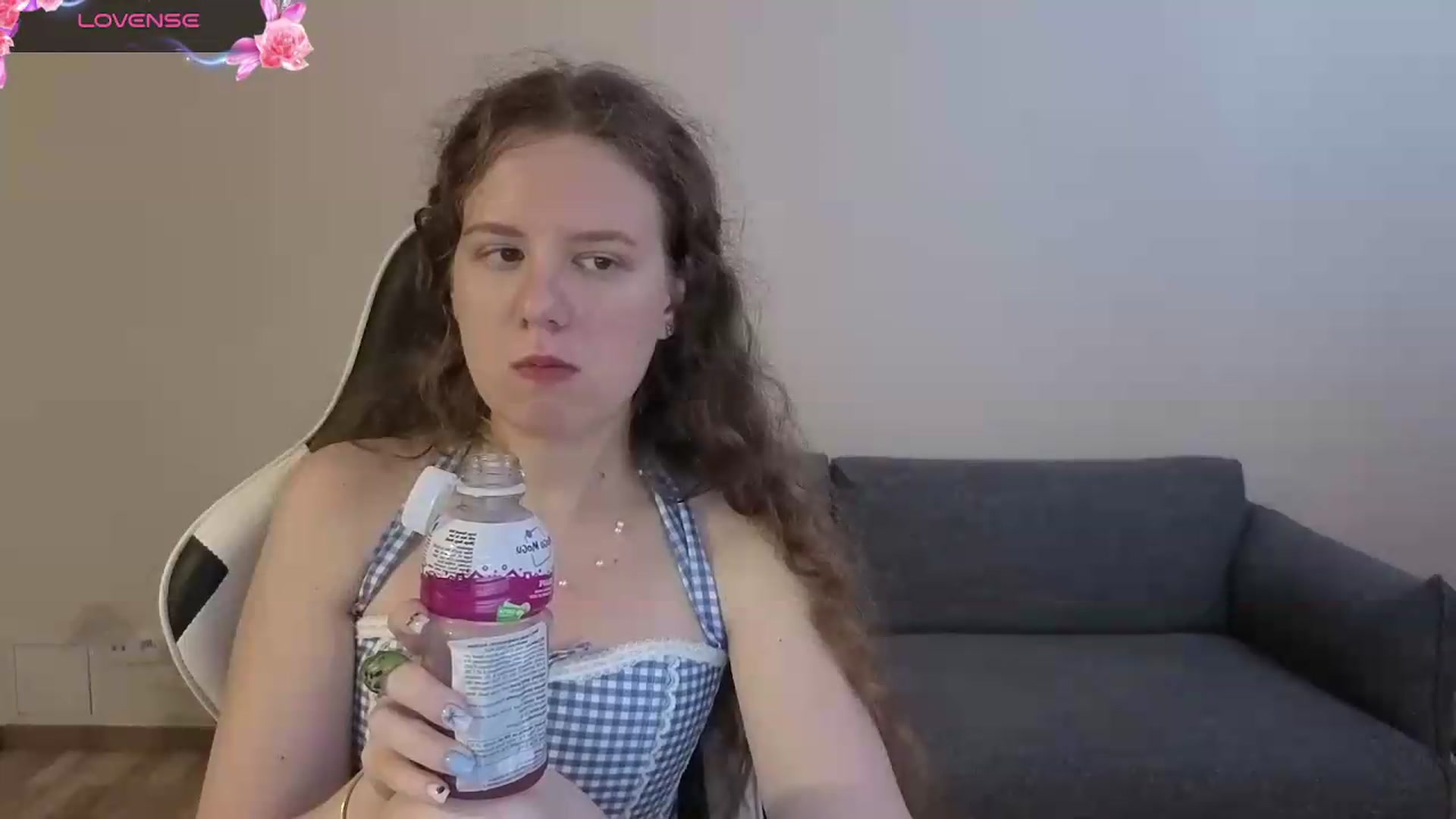 Gallery image thumbnail from BlueFlowerr's myfreecams stream on, 06/30/2026, 20:49 image 10 of 20