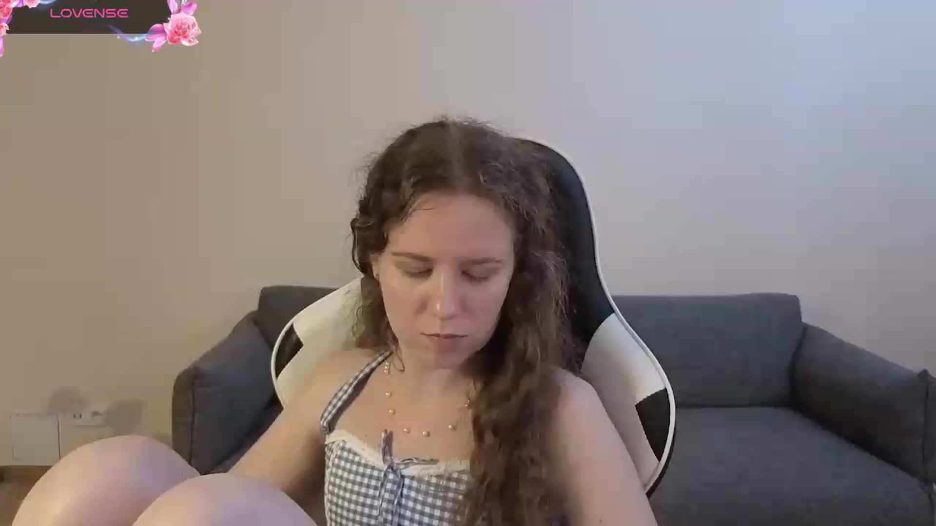 Gallery image thumbnail from BlueFlowerr's myfreecams stream on, 06/30/2026, 20:49 image 5 of 20