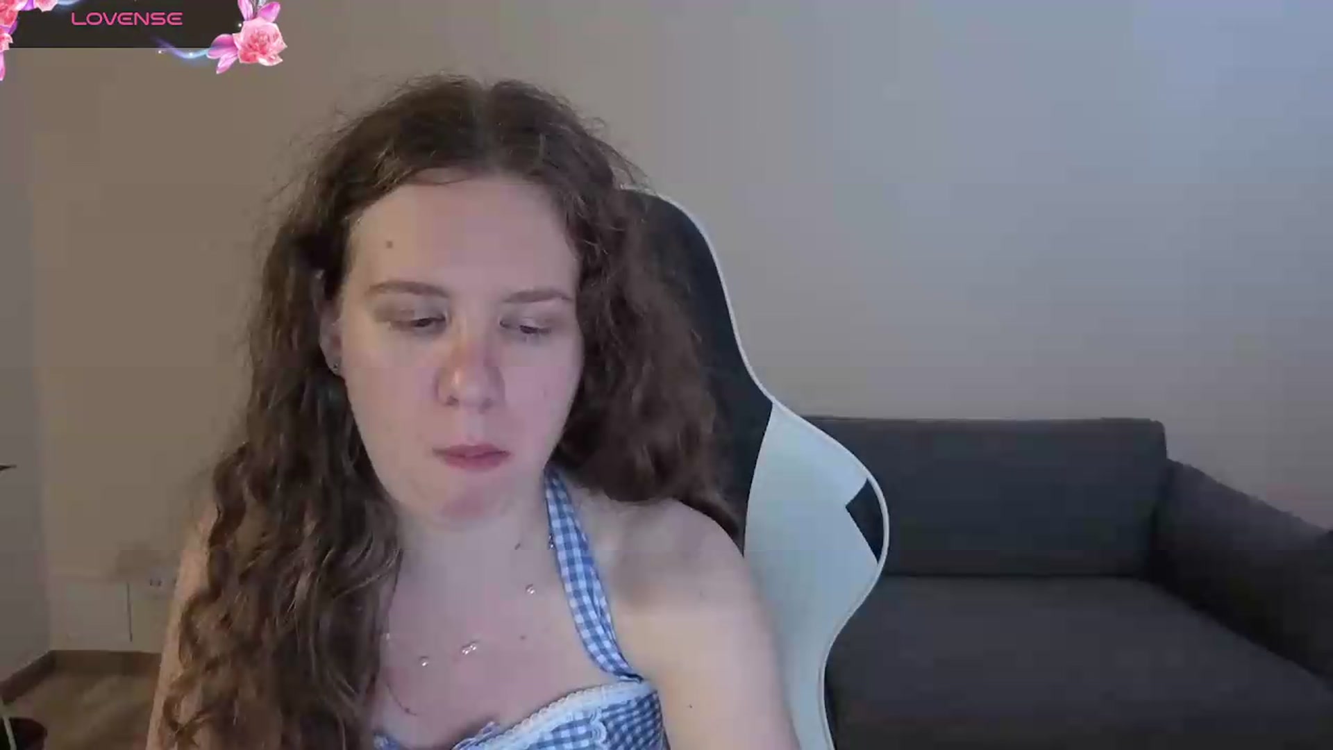 Gallery image thumbnail from BlueFlowerr's myfreecams stream on, 06/30/2026, 22:16 image 17 of 20