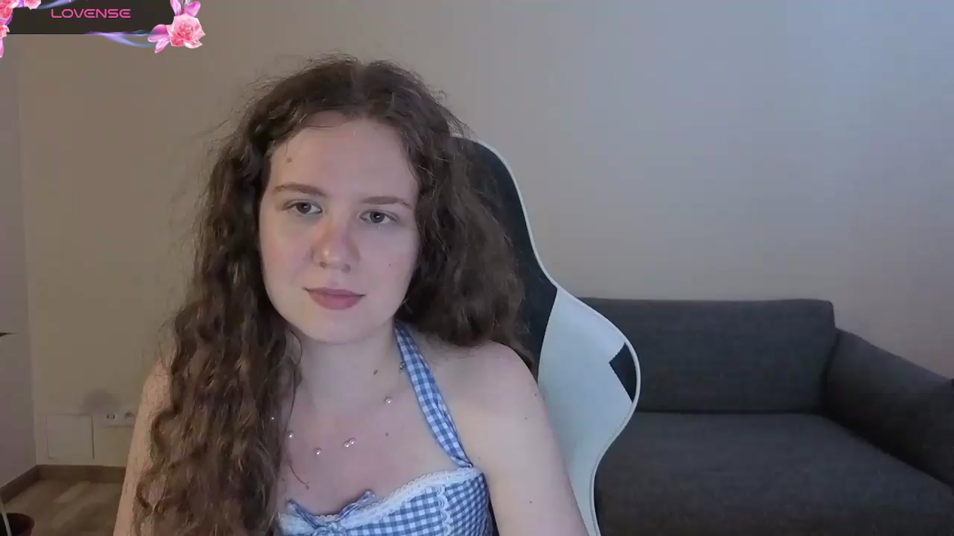 Gallery image thumbnail from BlueFlowerr's myfreecams stream on, 06/30/2026, 22:16 image 18 of 20