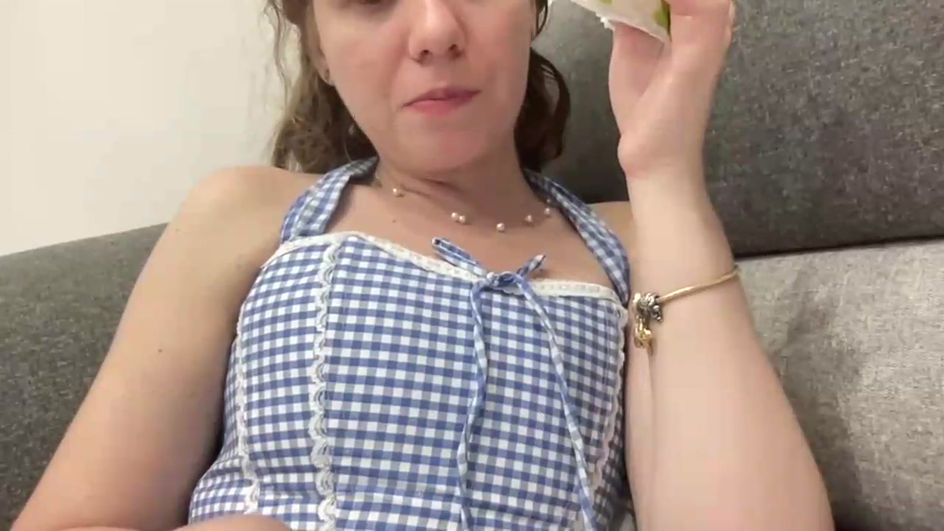 Gallery image thumbnail from BlueFlowerr's myfreecams stream on, 07/01/2026, 24:30 image 6 of 20