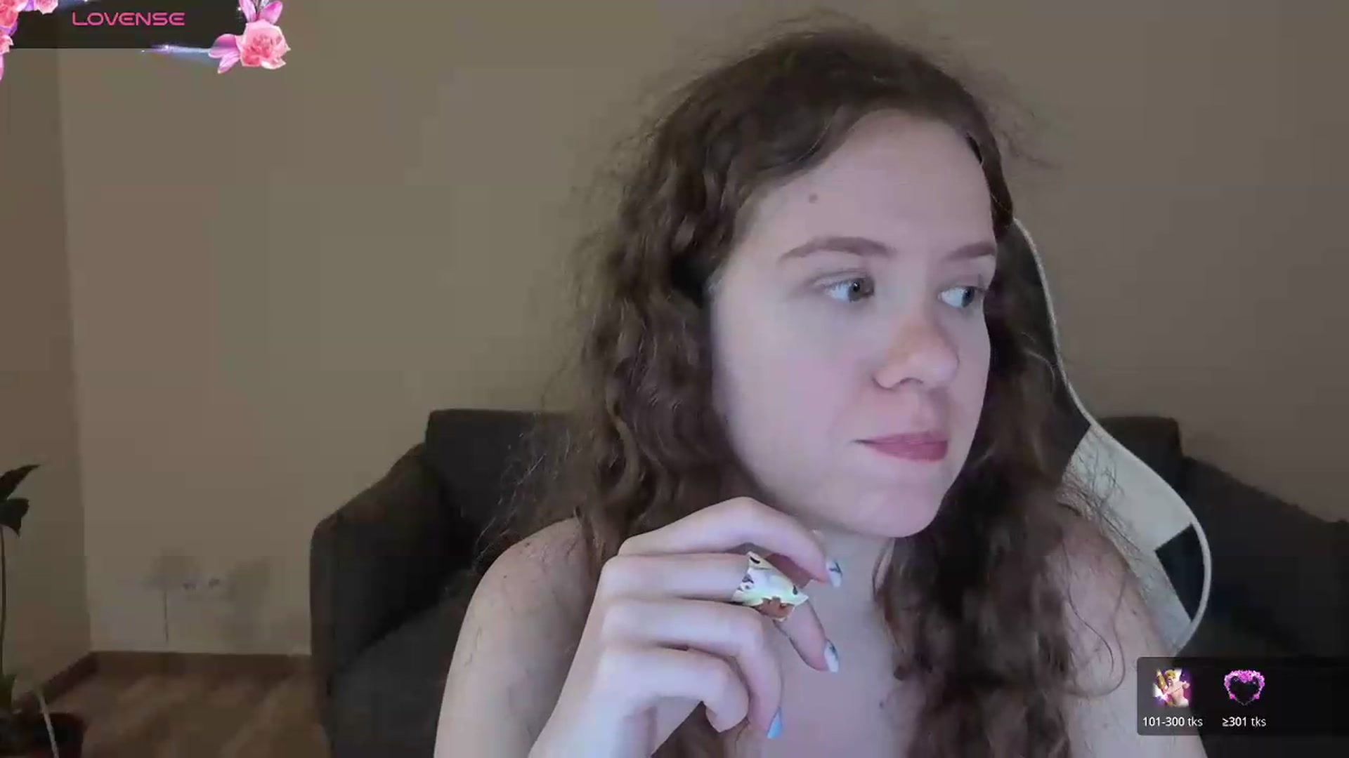 Gallery image thumbnail from BlueFlowerr's myfreecams stream on, 07/02/2026, 17:45 image 4 of 20
