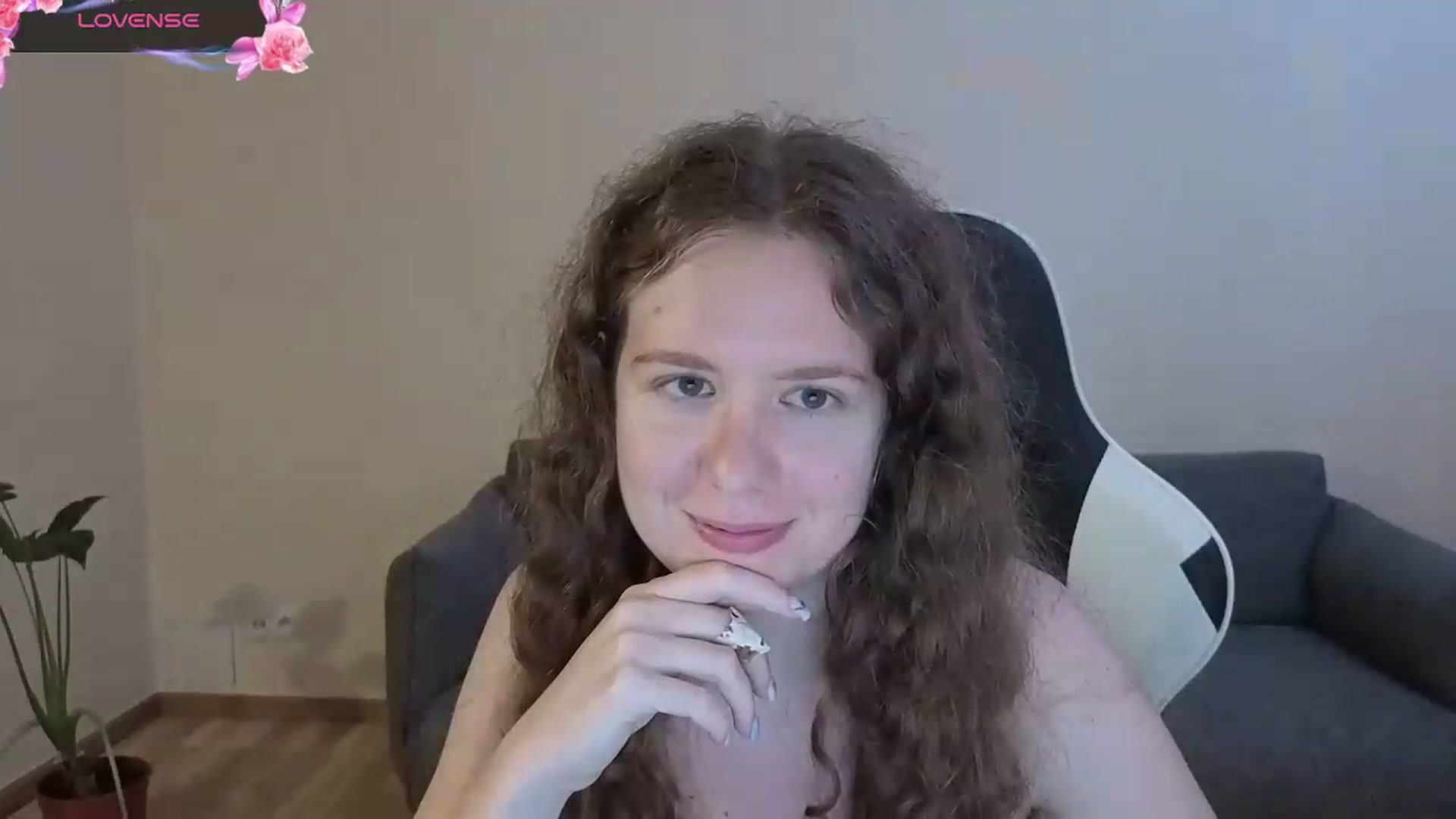 Gallery image thumbnail from BlueFlowerr's myfreecams stream on, 07/02/2026, 18:40 image 12 of 20