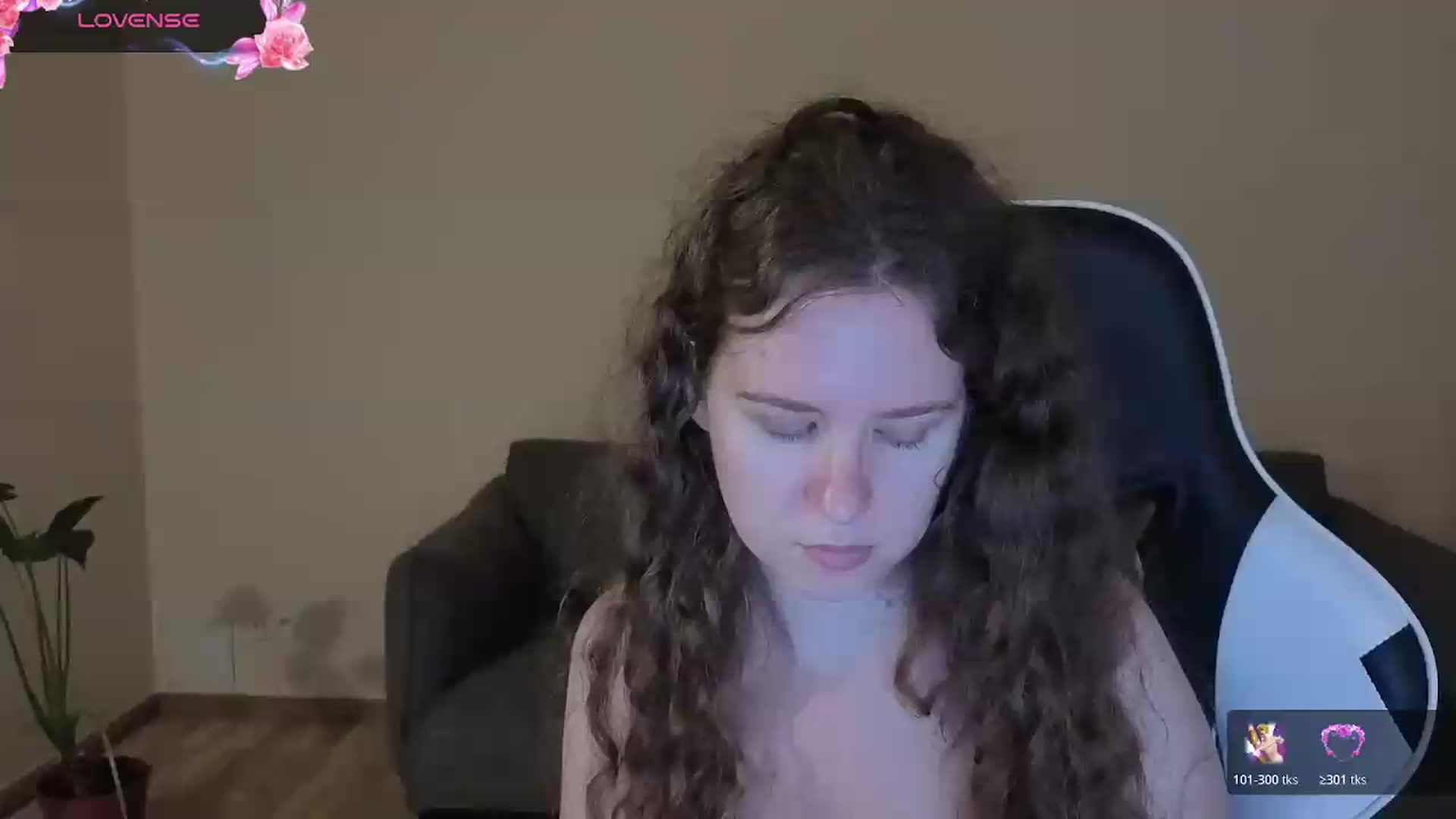 Gallery image thumbnail from BlueFlowerr's myfreecams stream on, 07/02/2026, 18:40 image 7 of 20