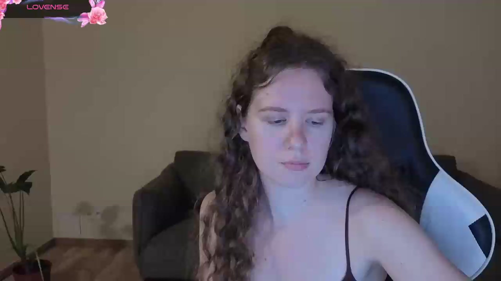 Gallery image thumbnail from BlueFlowerr's myfreecams stream on, 07/02/2026, 18:40 image 8 of 20