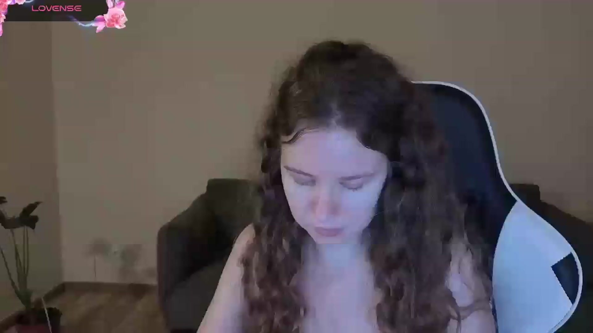 Gallery image thumbnail from BlueFlowerr's myfreecams stream on, 07/02/2026, 18:40 image 1 of 20