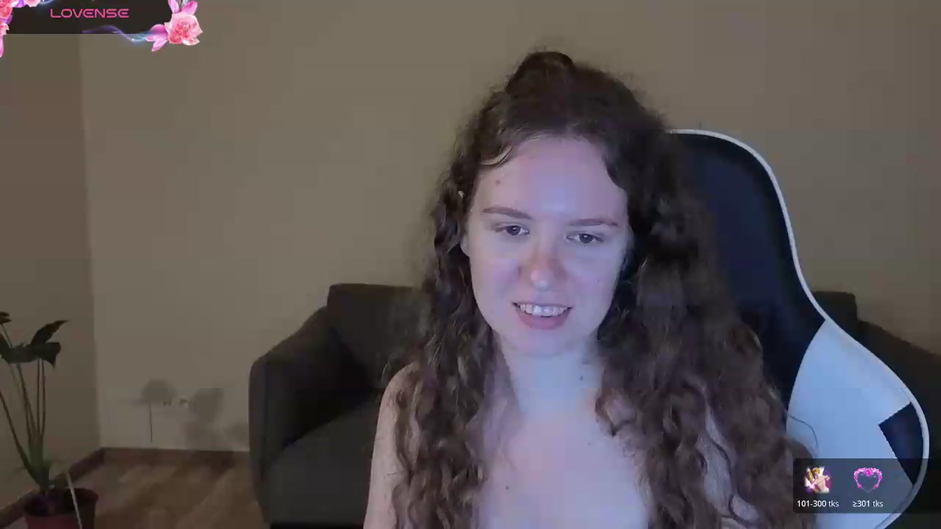 Gallery image thumbnail from BlueFlowerr's myfreecams stream on, 07/02/2026, 18:40 image 5 of 20
