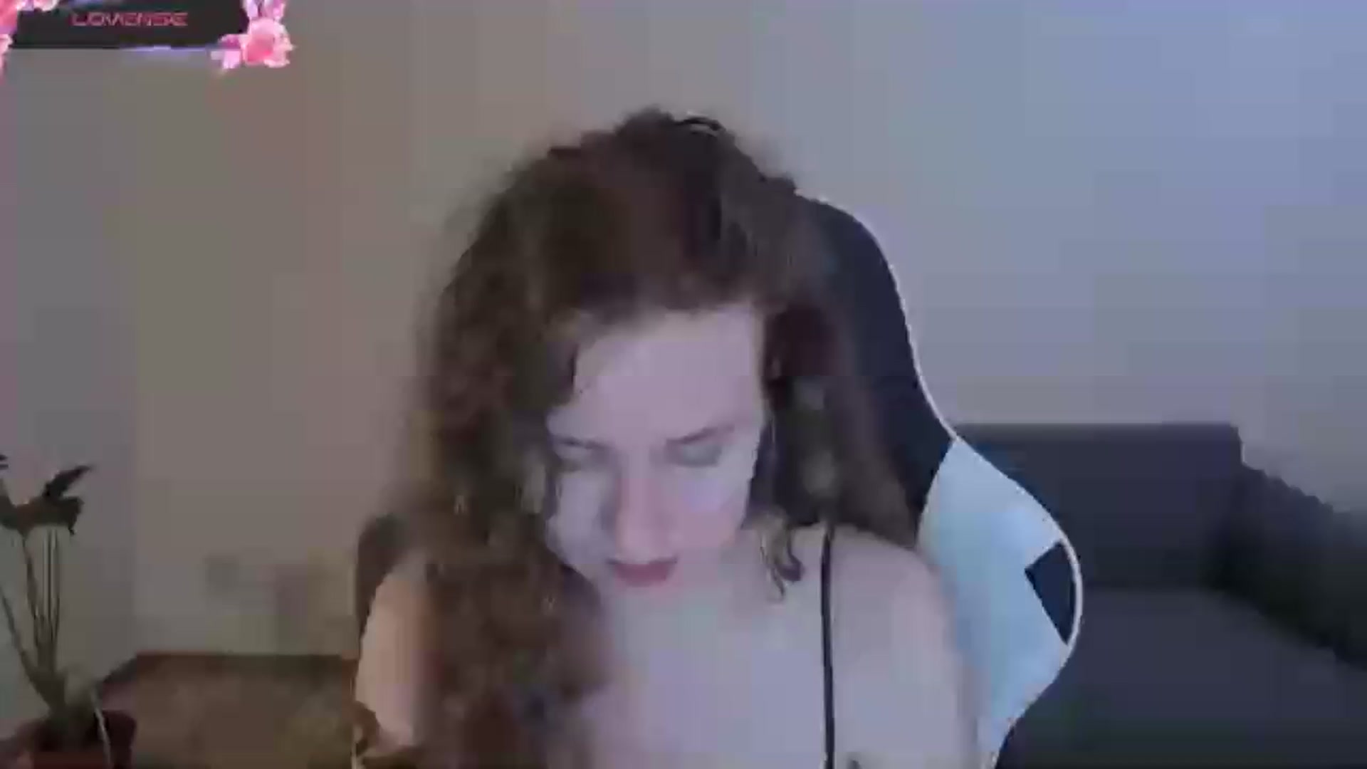 Gallery image thumbnail from BlueFlowerr's myfreecams stream on, 07/02/2026, 19:47 image 15 of 20