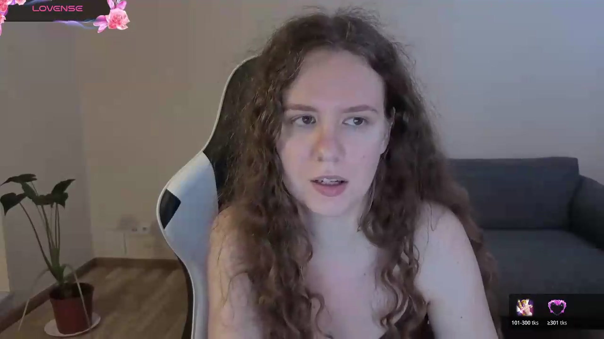 Gallery image thumbnail from BlueFlowerr's myfreecams stream on, 07/02/2026, 23:35 image 9 of 20