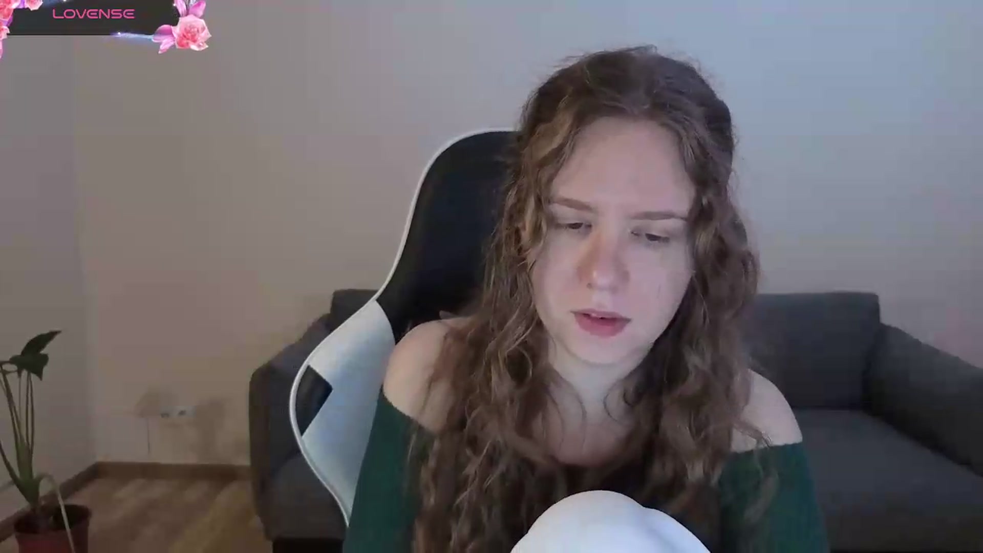 Gallery image thumbnail from BlueFlowerr's myfreecams stream on, 07/03/2026, 20:11 image 3 of 20