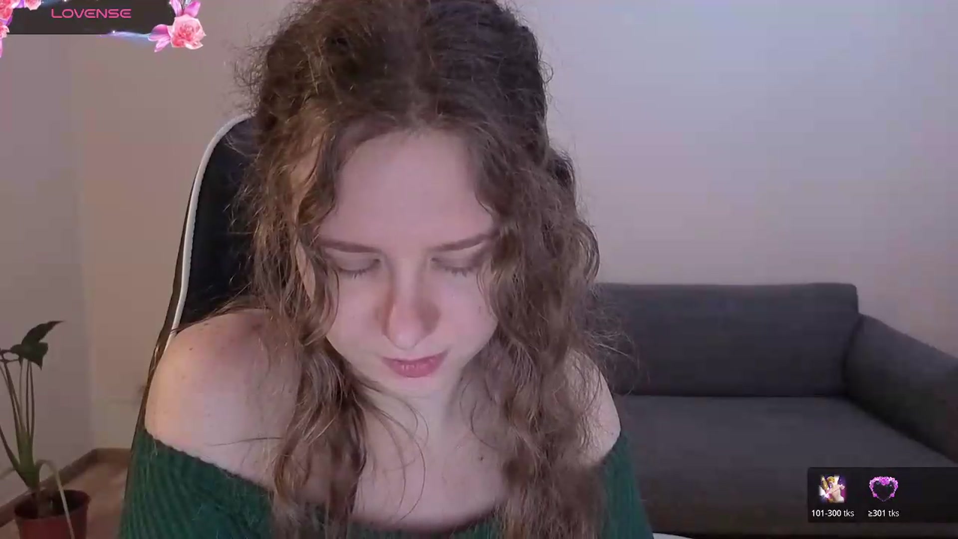 Gallery image thumbnail from BlueFlowerr's myfreecams stream on, 07/03/2026, 20:11 image 17 of 20