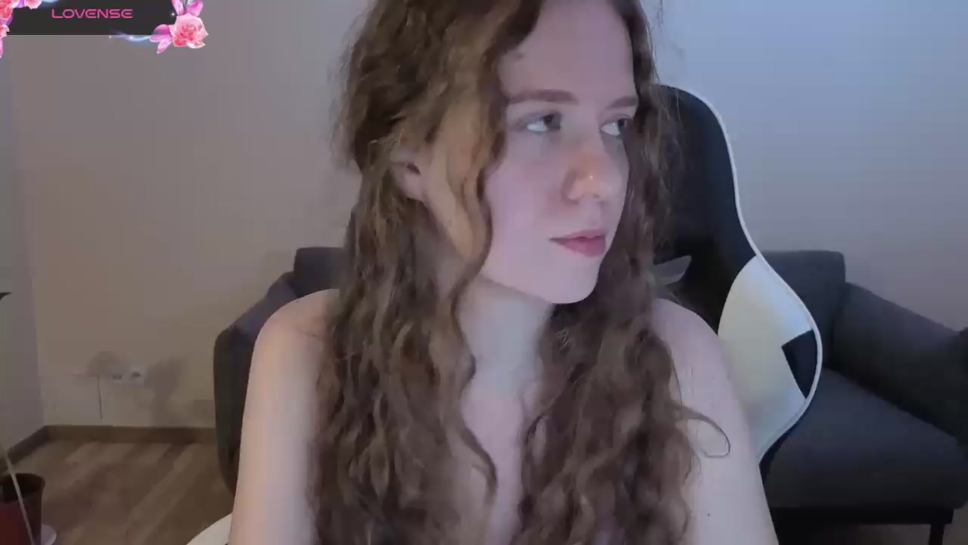 Gallery image thumbnail from BlueFlowerr's myfreecams stream on, 07/03/2026, 20:42 image 19 of 20