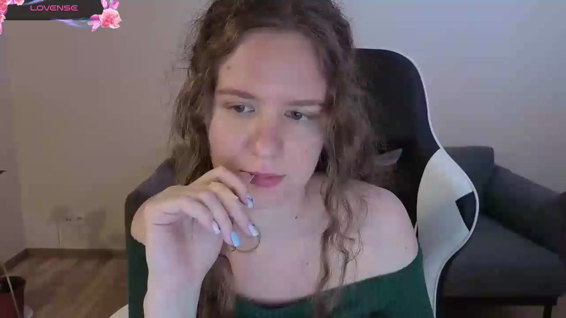 Gallery image thumbnail from BlueFlowerr's myfreecams stream on, 07/03/2026, 20:42 image 8 of 20