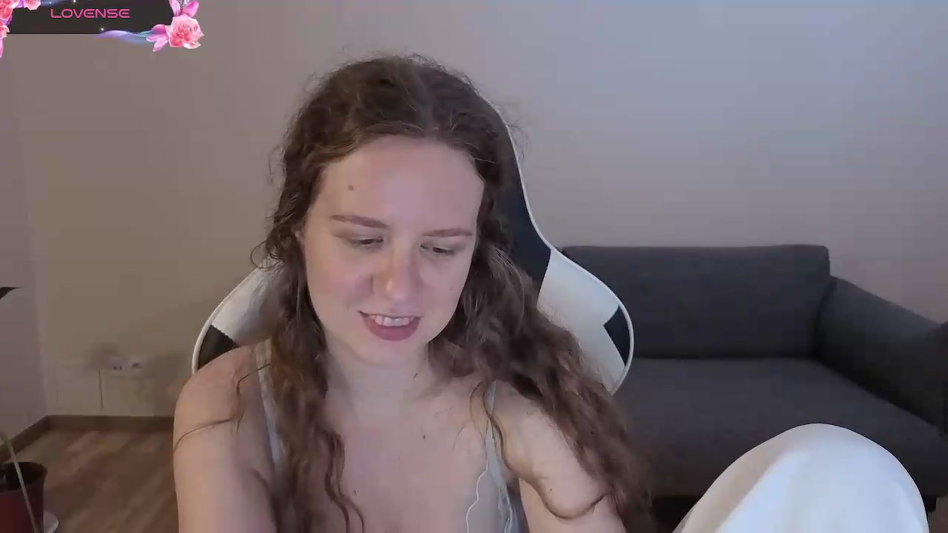 Gallery image thumbnail from BlueFlowerr's myfreecams stream on, 07/04/2026, 24:01 image 14 of 20
