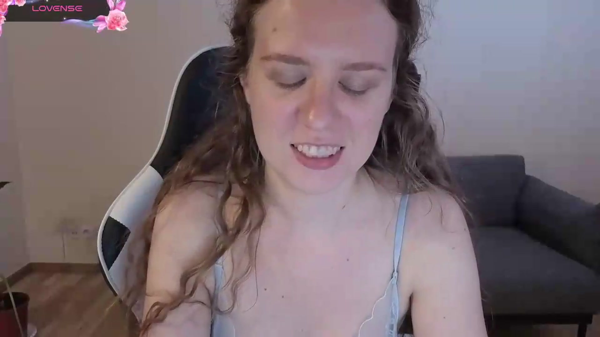 Gallery image thumbnail from BlueFlowerr's myfreecams stream on, 07/04/2026, 24:01 image 13 of 20