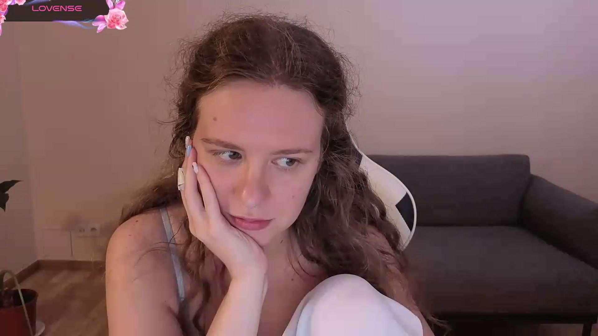 Gallery image thumbnail from BlueFlowerr's myfreecams stream on, 07/04/2026, 02:11 image 13 of 20