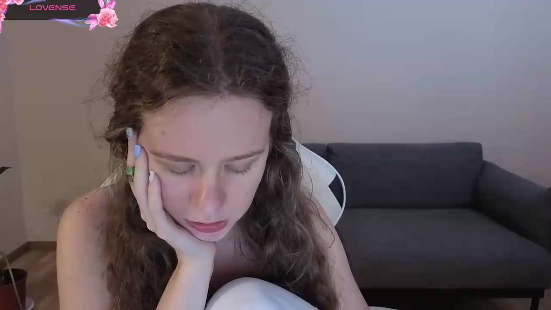 Gallery image thumbnail from BlueFlowerr's myfreecams stream on, 07/04/2026, 02:11 image 2 of 20
