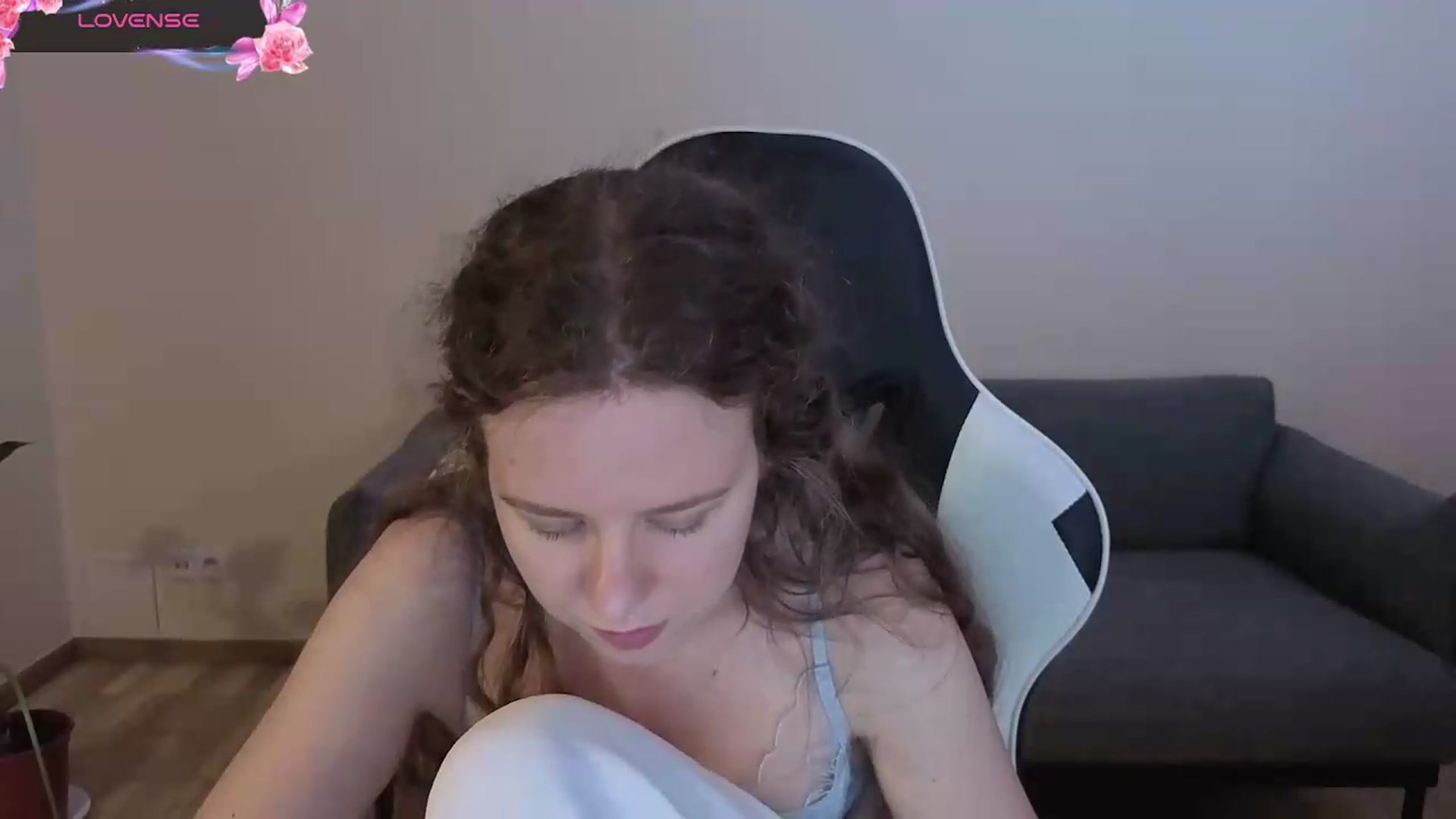 Gallery image thumbnail from BlueFlowerr's myfreecams stream on, 07/04/2026, 02:11 image 7 of 20