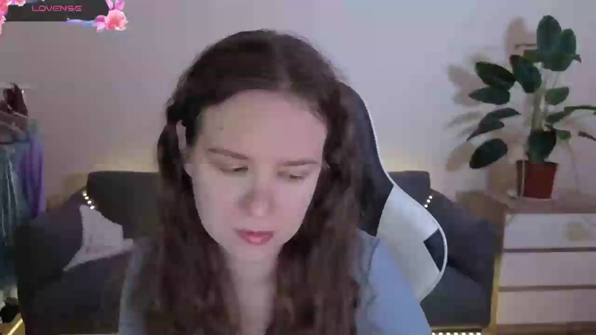 Gallery image thumbnail from BlueFlowerr's myfreecams stream on, 07/05/2026, 15:33 image 6 of 20