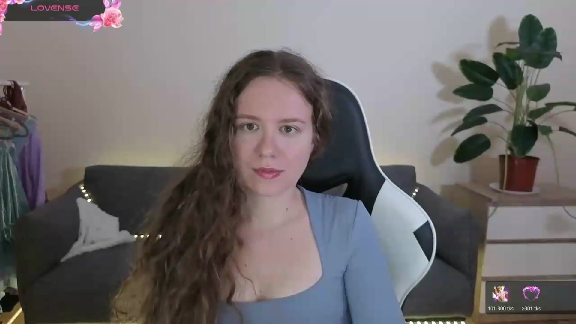 Gallery image thumbnail from BlueFlowerr's myfreecams stream on, 07/05/2026, 15:33 image 11 of 20