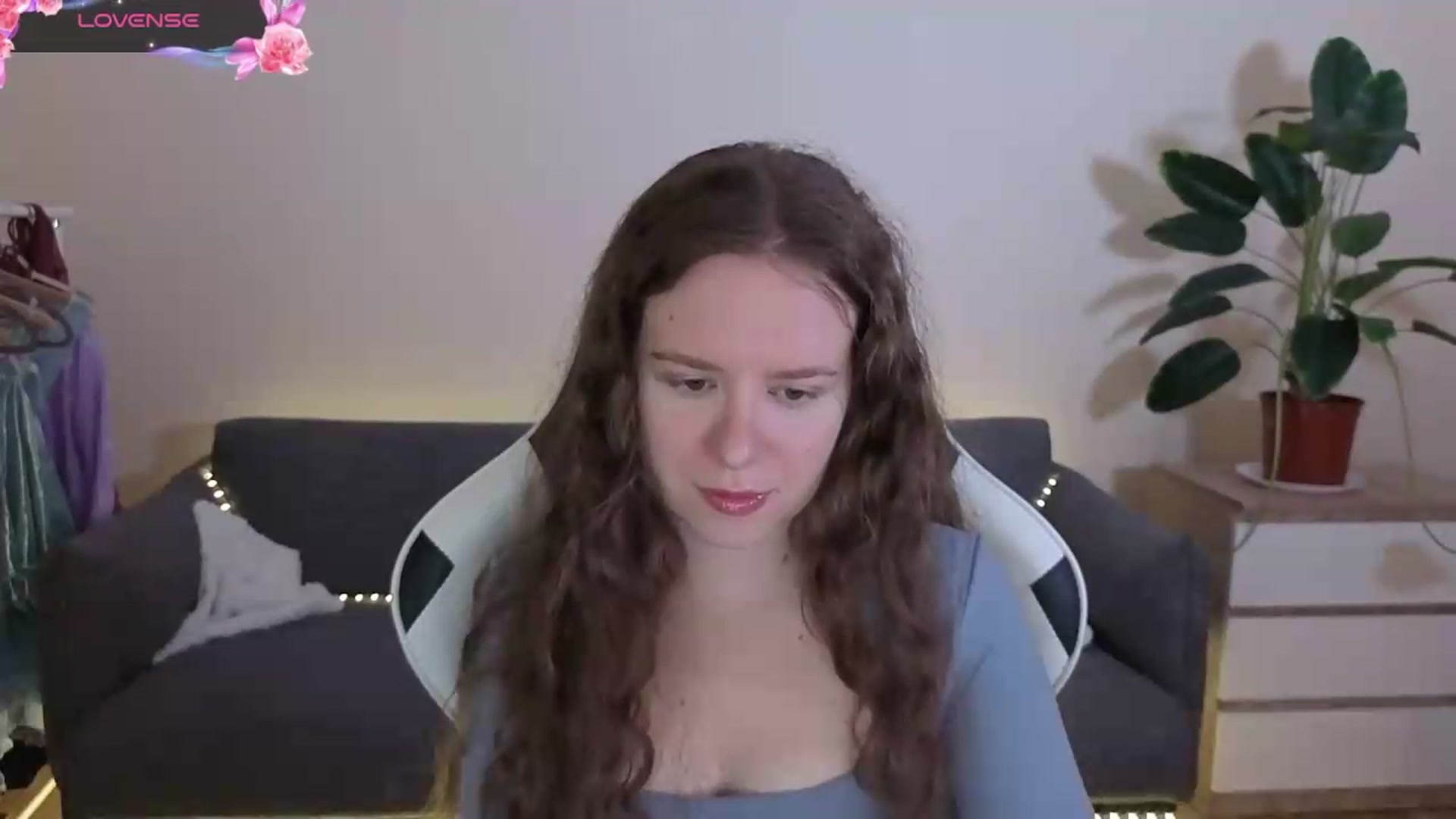 Gallery image thumbnail from BlueFlowerr's myfreecams stream on, 07/05/2026, 15:33 image 8 of 20