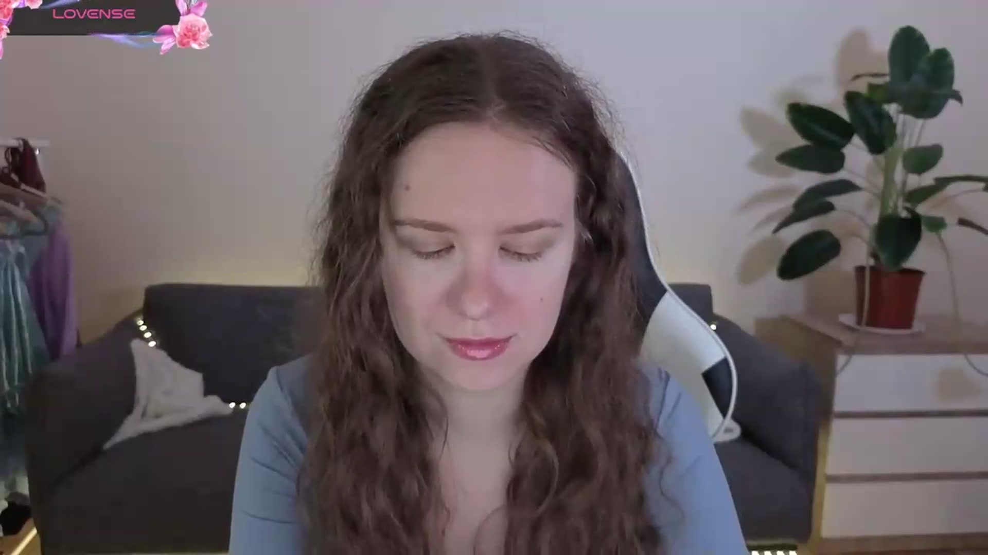 Gallery image thumbnail from BlueFlowerr's myfreecams stream on, 07/05/2026, 15:33 image 2 of 20
