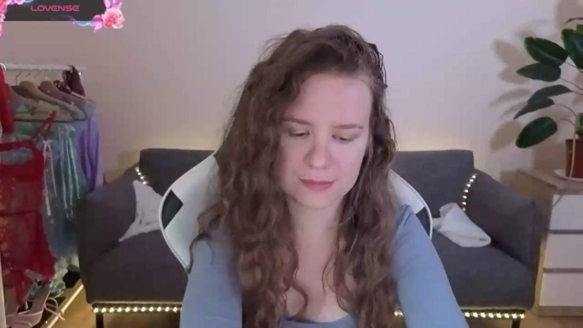 Gallery image thumbnail from BlueFlowerr's myfreecams stream on, 07/05/2026, 16:47 image 17 of 20