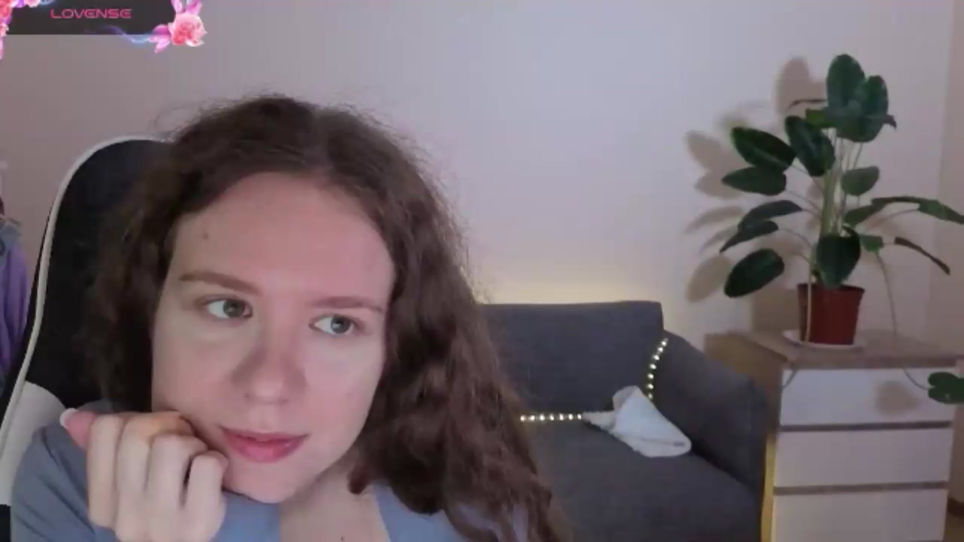 Gallery image thumbnail from BlueFlowerr's myfreecams stream on, 07/05/2026, 16:47 image 5 of 20