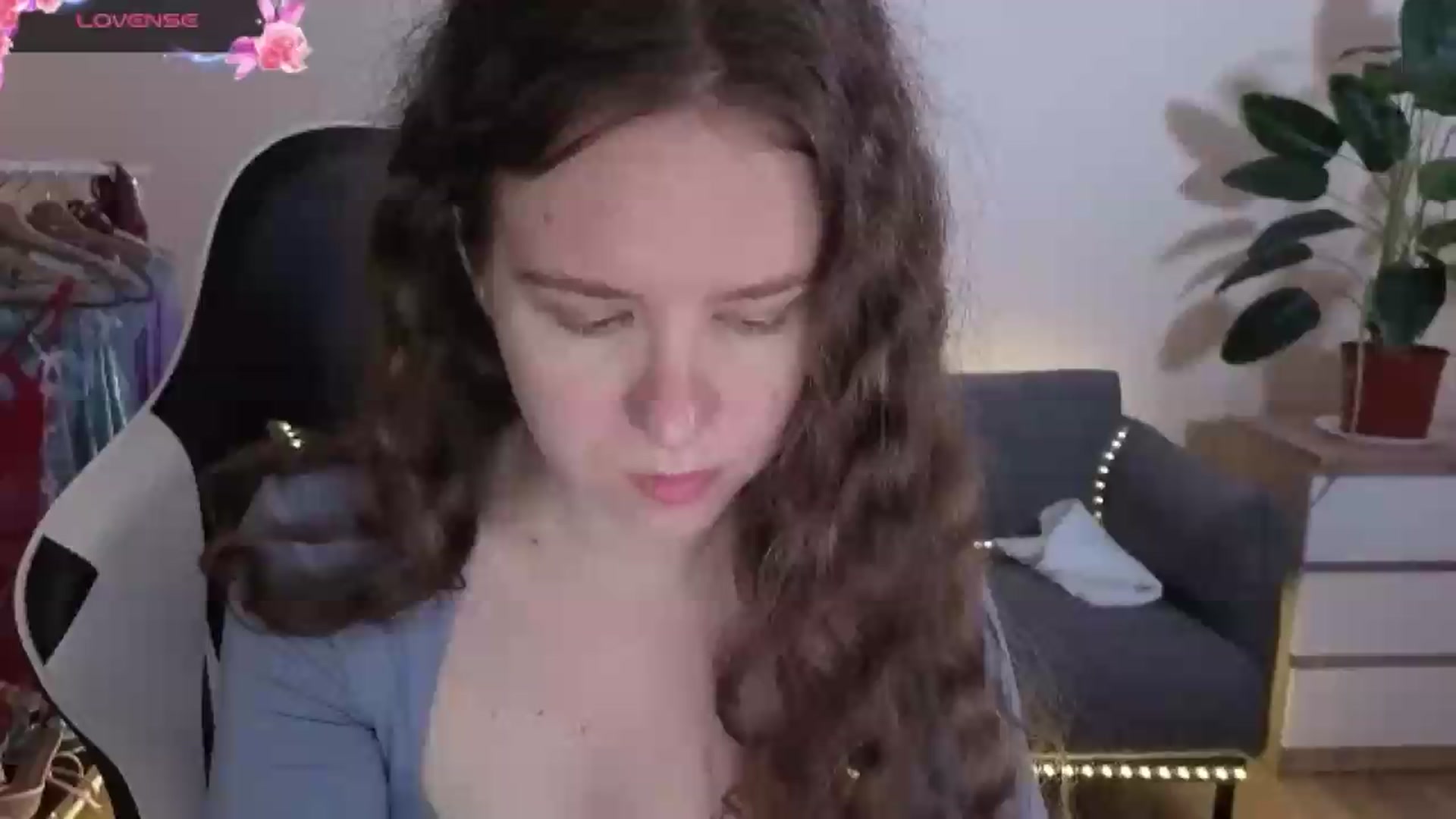 Gallery image thumbnail from BlueFlowerr's myfreecams stream on, 07/05/2026, 16:47 image 10 of 20