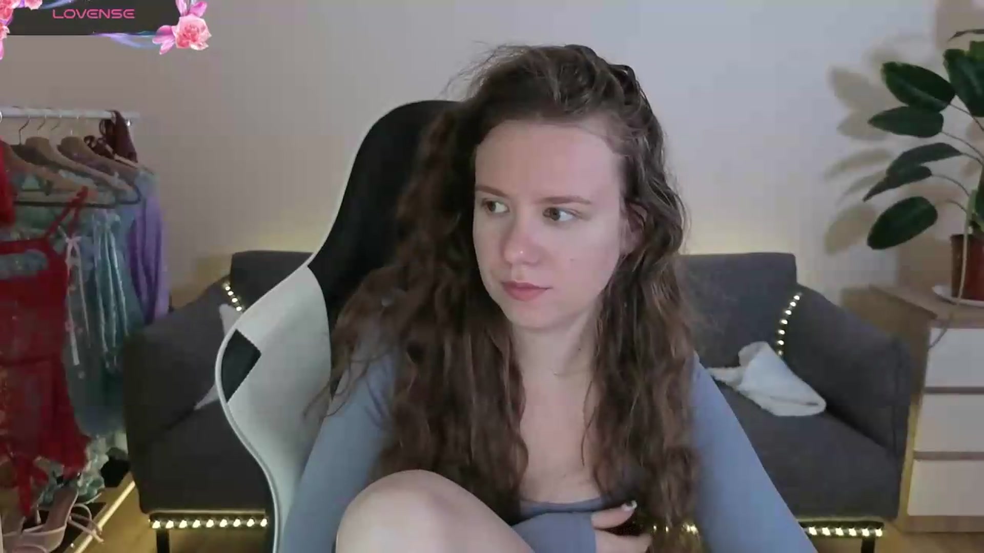 Gallery image thumbnail from BlueFlowerr's myfreecams stream on, 07/05/2026, 16:47 image 13 of 20