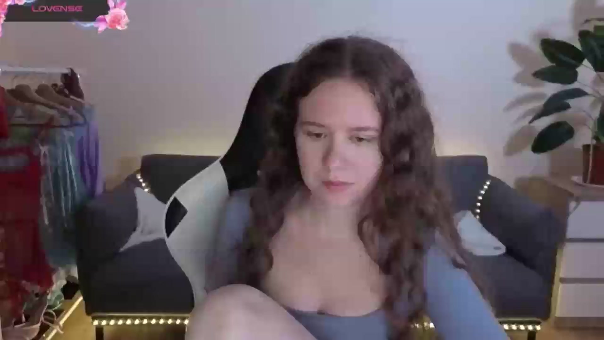 Gallery image thumbnail from BlueFlowerr's myfreecams stream on, 07/05/2026, 16:47 image 11 of 20