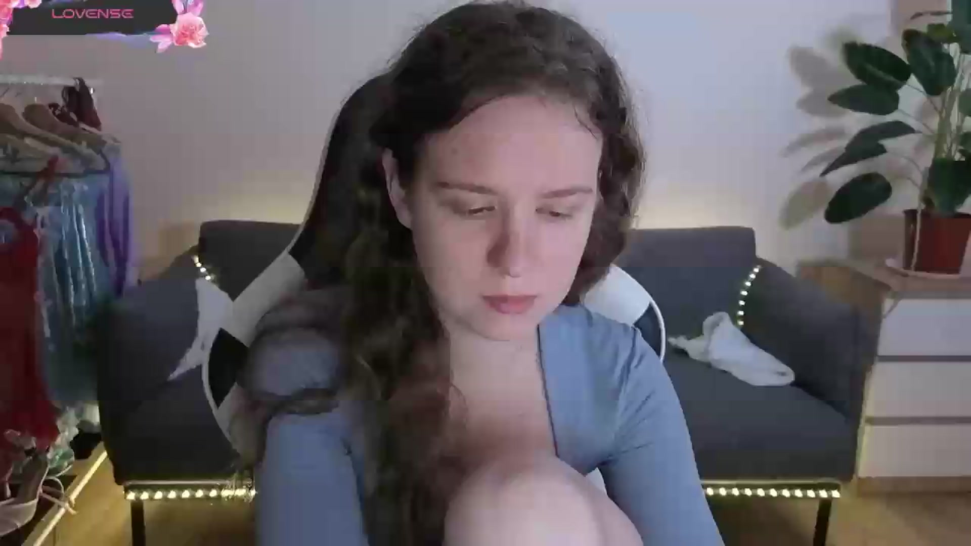 Gallery image thumbnail from BlueFlowerr's myfreecams stream on, 07/05/2026, 18:25 image 16 of 20
