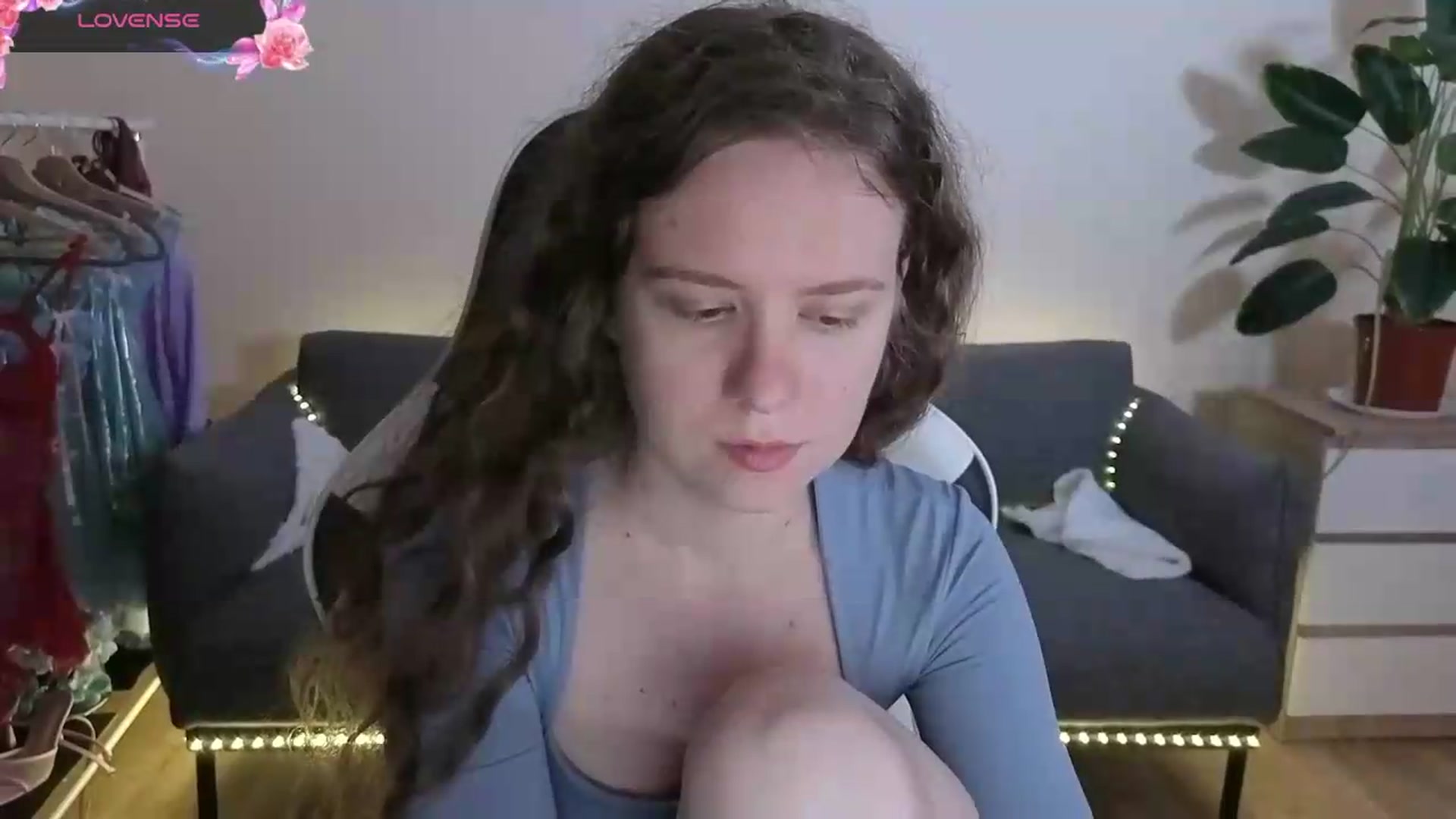 Gallery image thumbnail from BlueFlowerr's myfreecams stream on, 07/05/2026, 18:25 image 17 of 20