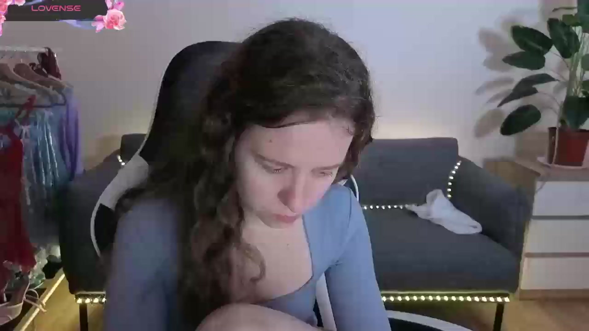 Gallery image thumbnail from BlueFlowerr's myfreecams stream on, 07/05/2026, 18:25 image 2 of 20