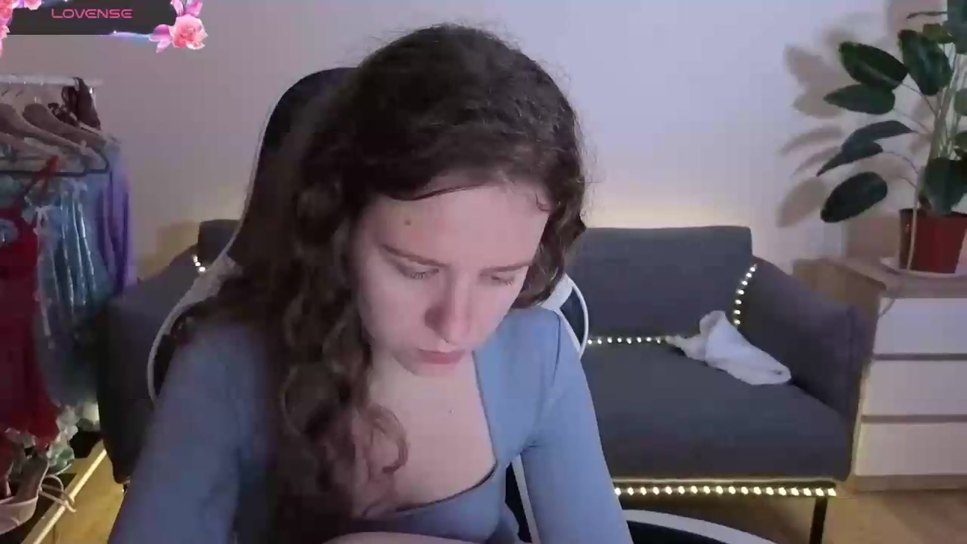 Gallery image thumbnail from BlueFlowerr's myfreecams stream on, 07/05/2026, 18:25 image 4 of 20