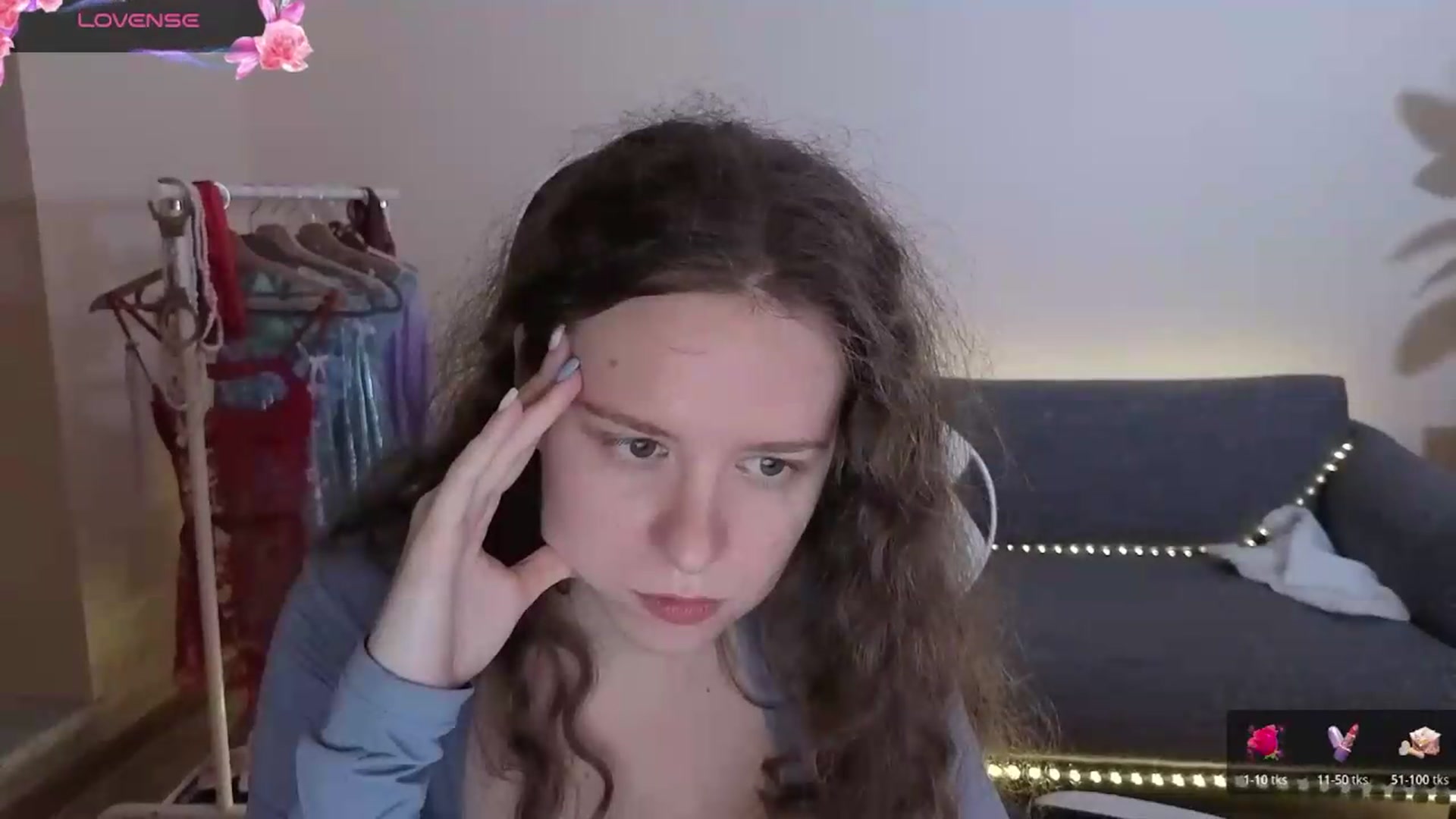 Gallery image thumbnail from BlueFlowerr's myfreecams stream on, 07/05/2026, 20:27 image 6 of 20