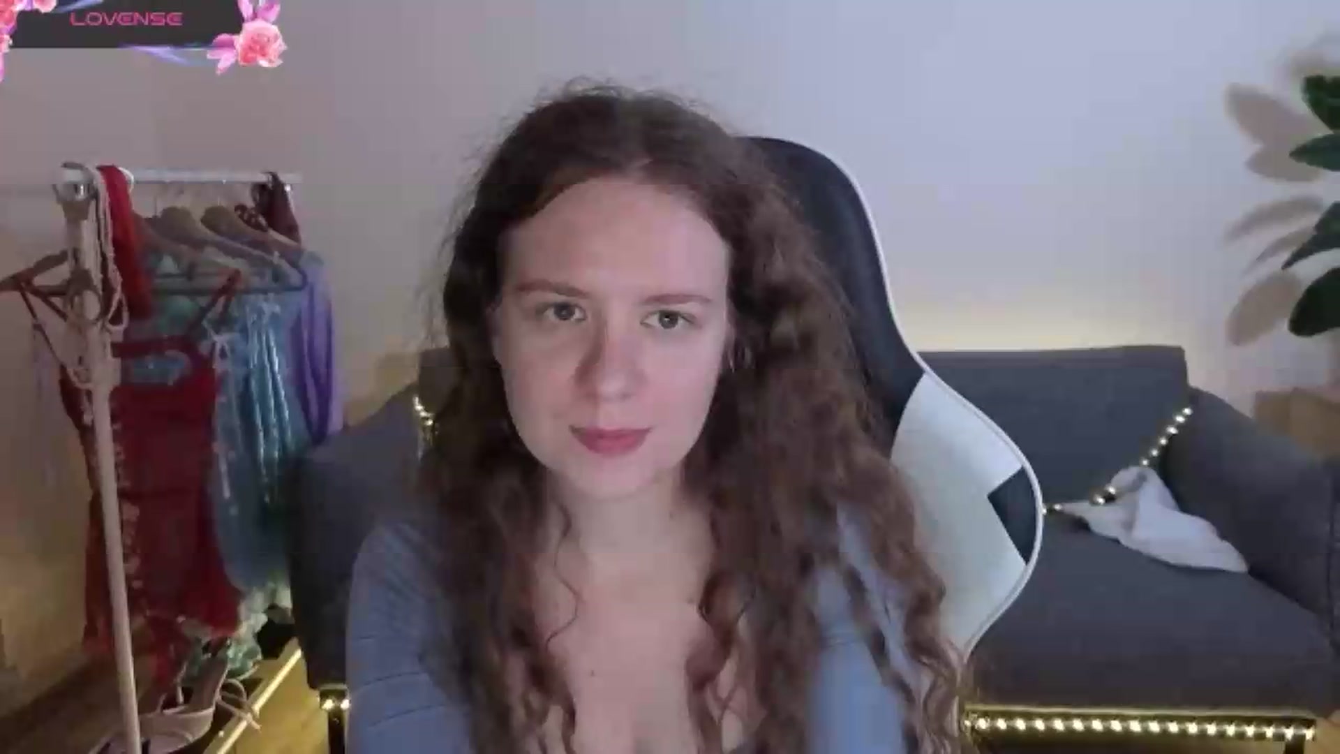 Gallery image thumbnail from BlueFlowerr's myfreecams stream on, 07/05/2026, 21:44 image 17 of 20