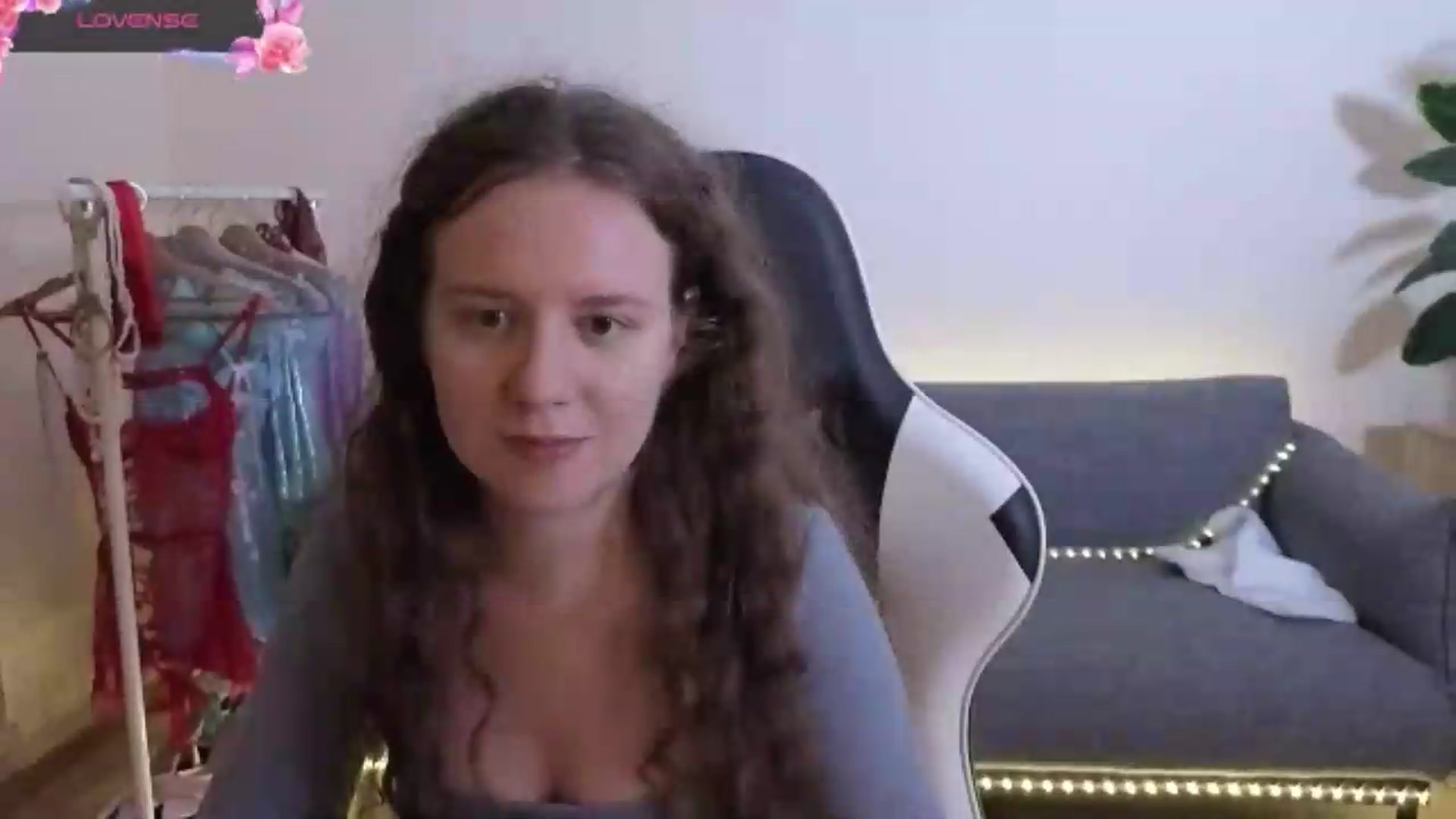 Gallery image thumbnail from BlueFlowerr's myfreecams stream on, 07/05/2026, 21:44 image 4 of 20