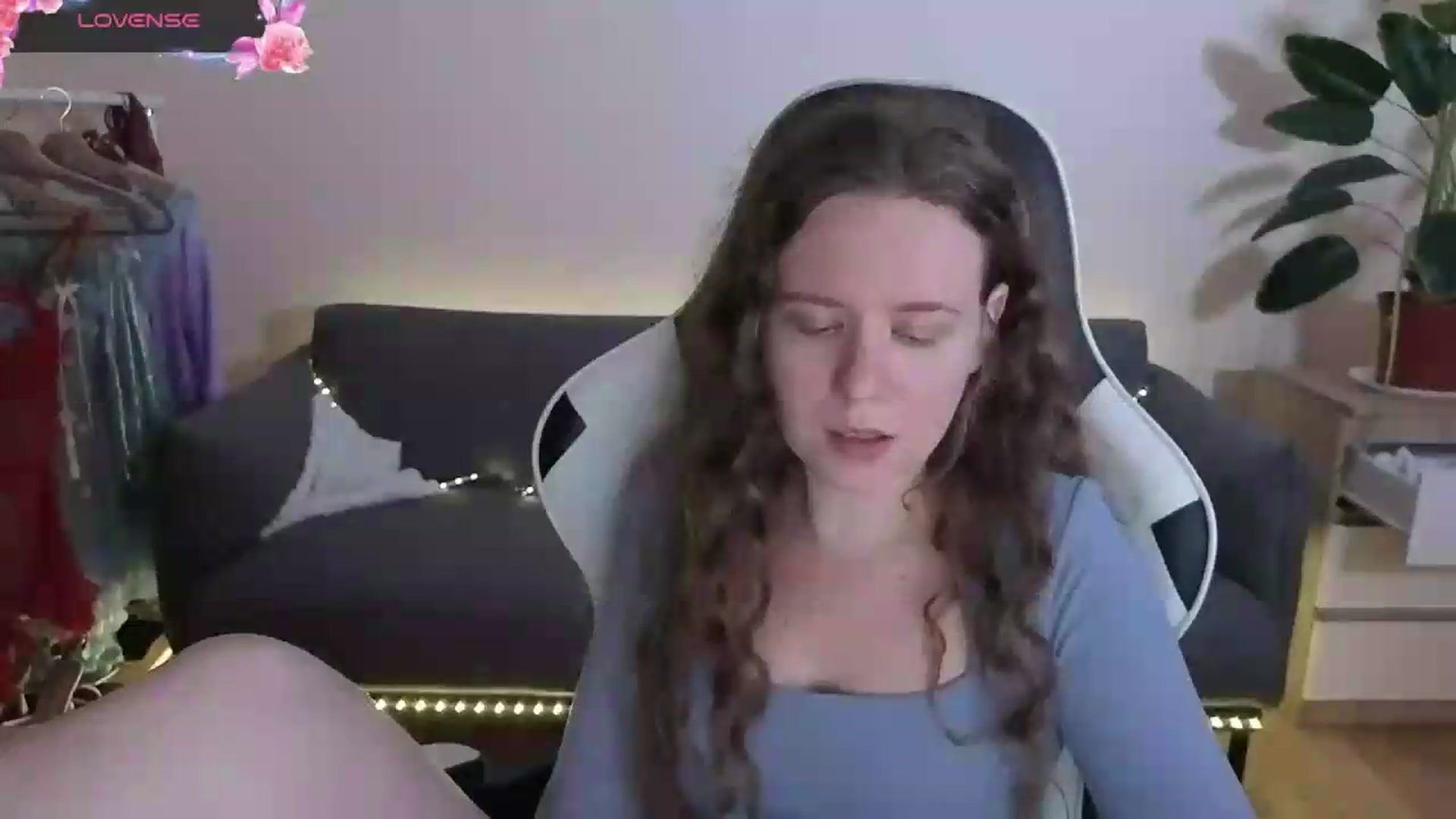 Gallery image thumbnail from BlueFlowerr's myfreecams stream on, 07/06/2026, 24:04 image 18 of 20