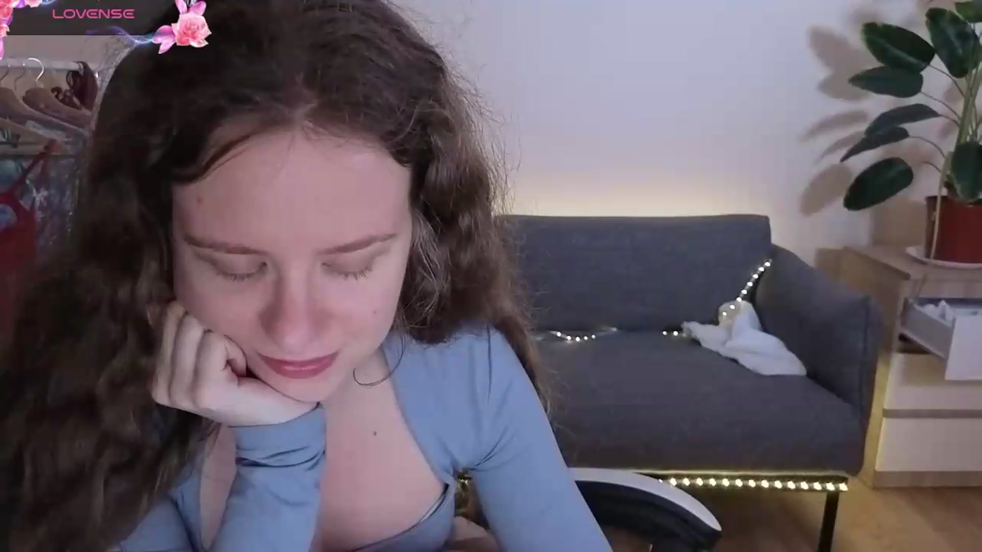 Gallery image thumbnail from BlueFlowerr's myfreecams stream on, 07/06/2026, 24:04 image 12 of 20