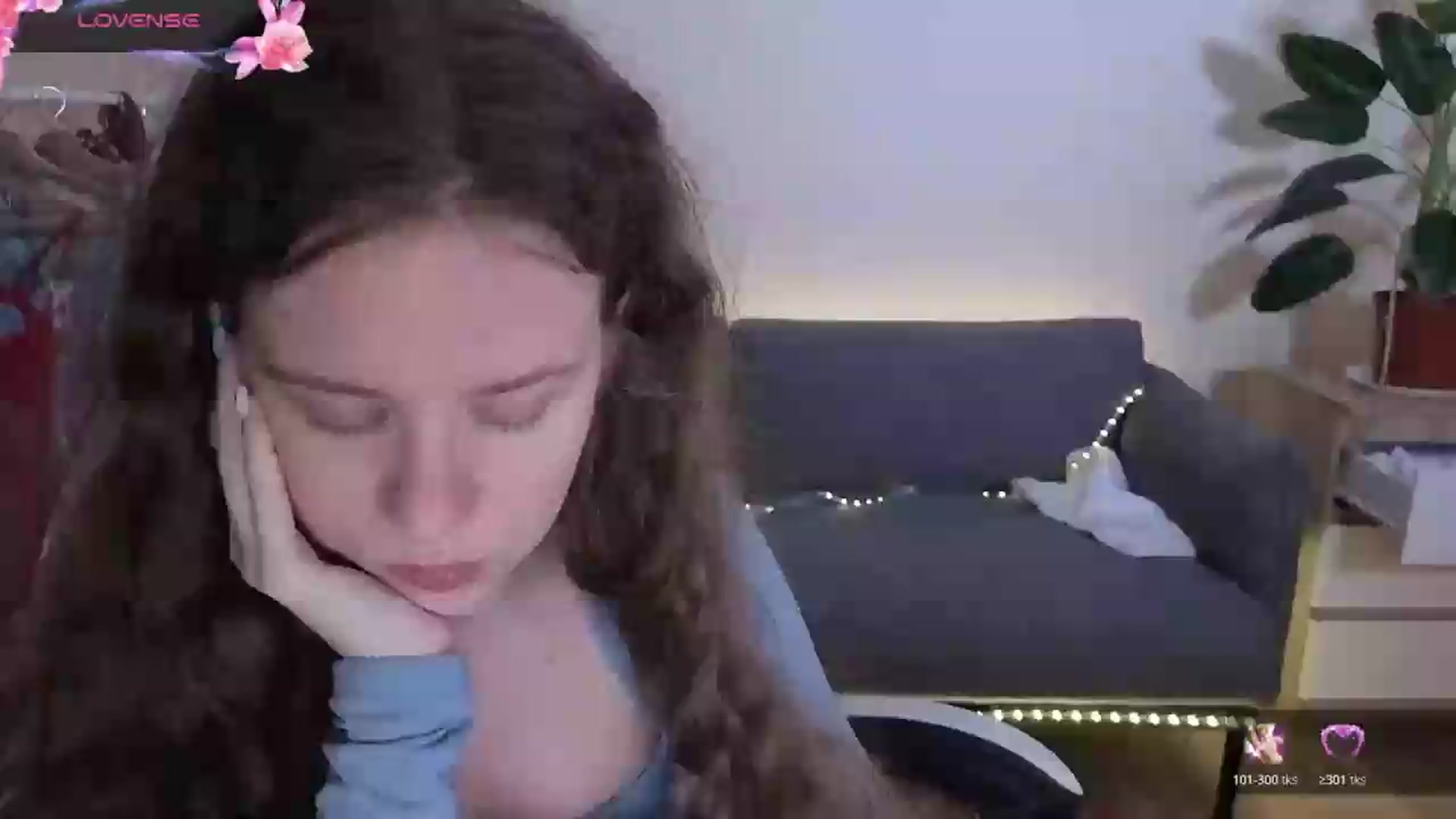 Gallery image thumbnail from BlueFlowerr's myfreecams stream on, 07/06/2026, 24:04 image 15 of 20
